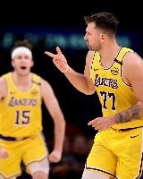 B体育官网下载APP-bsports官方平台-Bsports必一体育官网-周最佳提名：东契奇、里夫斯、哈登、基迪、科比-怀特在列