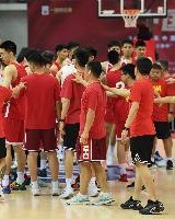 B体育官网下载APP-bsports官方平台-Bsports必一体育官网-中国男篮亚洲杯小组赛总结：惊喜的三分，惊吓的板凳