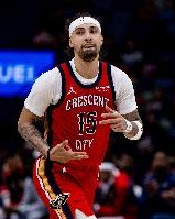 B体育官网下载APP-bsports官方平台-Bsports必一体育官网-数据寒碜但进了关键球！阿尔瓦拉多16中4拿到12分5板4助&amp;5失误