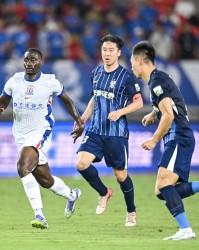 B体育官网下载APP-bsports官方平台-Bsports必一体育官网-老当益壮！36岁老将任航12次解围冠绝全场，助三镇胜申花