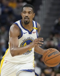 记者：希望湖人能签下梅尔顿或小佩顿 但担心他们保留空缺以避税