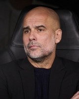 B体育官网下载APP-bsports官方平台-Bsports必一体育官网-哈曼：瓜帅最多再执教曼城两个赛季，他已无法夺得英超或欧冠冠军