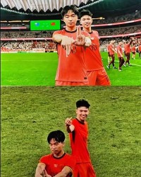 B体育官网下载APP-bsports官方平台-Bsports必一体育官网-国足U22球员李镇比赛中比出CBLOCK手势