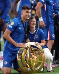 B体育官网下载APP-bsports官方平台-Bsports必一体育官网-多特瞄准20岁中卫安塞尔米诺，正与切尔西洽谈租借事宜