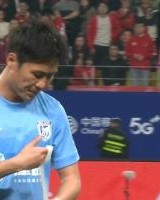 B体育官网下载APP-bsports官方平台-Bsports必一体育官网-韦世豪造宋岳第二黄，后者被罚下！英博比分落后+少打一人